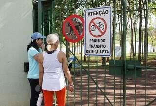 Frustrados, visitantes encontram Parque das Na&ccedil;&otilde;es Ind&iacute;genas fechado pelo 3&ordm; dia