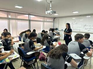 Professores apostam em viol&ecirc;ncia virtual ou excesso de telas como temas do Enem