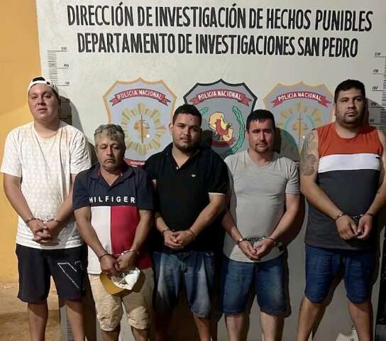 MP paraguaio quer pris&atilde;o preventiva de policial flagrado com pistoleiros