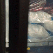 Dono de conveni&ecirc;ncia calcula preju&iacute;zo de R$ 70 mil com falta de energia 