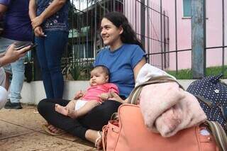 Para garantir o Natal, teve quem dormisse na rua à espera do Feirão do Cincão Para garantir o Natal, teve quem dormisse na rua à espera do Feirão do Cincão