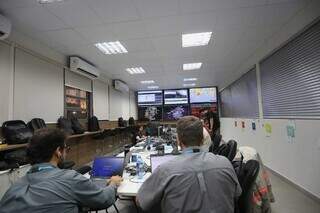 Concessionária mobiliza 700 equipes em força-tarefa após temporal Concessionária mobiliza 700 equipes em força-tarefa após temporal