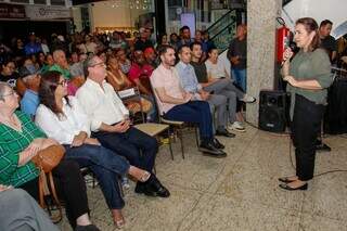 Município lança projeto para dar título de propriedade a 10 mil famílias Município lança projeto para dar título de propriedade a 10 mil famílias
