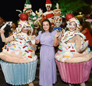 "Querem cortar o Natal, justo na minha vez?", desabafa Adriane "Querem cortar o Natal, justo na minha vez?", desabafa Adriane