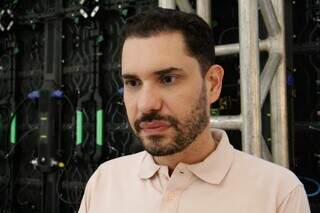 Município lança projeto para dar título de propriedade a 10 mil famílias Município lança projeto para dar título de propriedade a 10 mil famílias