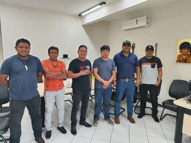 Ap&oacute;s manifesto, Conselho do Povo Terena se re&uacute;ne com coordenador da Funai