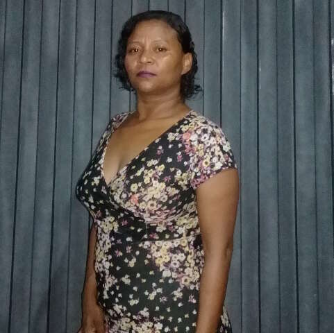 Agress&otilde;es eram constantes, relata tio de jovem que matou a pr&oacute;pria m&atilde;e