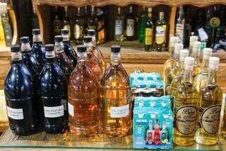 Falsificação e contrabando são desafios maiores que metanol em MS, diz delegado Falsificação e contrabando são desafios maiores que metanol em MS, diz delegado