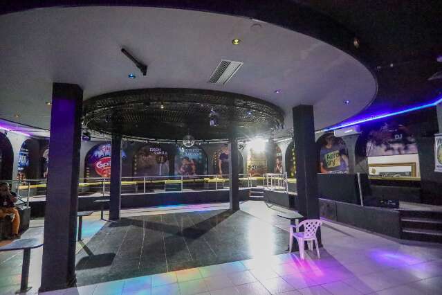 Boate no subsolo do R&aacute;dio Clube reabre com v&aacute;rios estilos e tarde teen