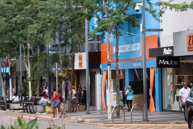 Com&eacute;rcio de Campo Grande abrir&aacute; nos feriados de 15 e 20 de novembro