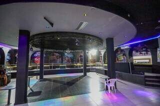 Boate no subsolo do Rádio Clube reabre com vários estilos e tarde teen Boate no subsolo do Rádio Clube reabre com vários estilos e tarde teen