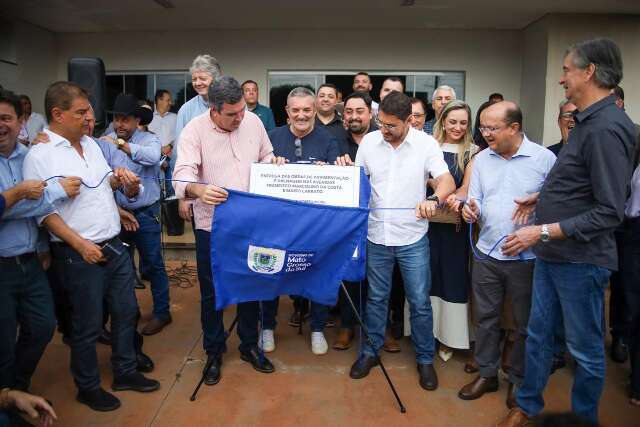 Riedel entrega obras em Sonora, Pedro Gomes e Coxim 