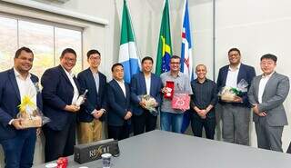 Empresários da China discutem instalação de nova fábrica em Três Lagoas Empresários da China discutem instalação de nova fábrica em Três Lagoas