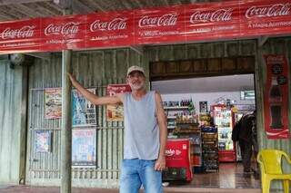 Pintura na parede conta hist&oacute;ria de bar com 40 anos de hist&oacute;ria