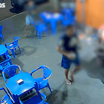 Ataque a tiros em pra&ccedil;a movimentada fere dois jovens em guerra de fac&ccedil;&otilde;es