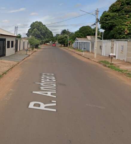 Homem morre ap&oacute;s ser esfaqueado pela esposa durante briga