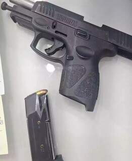 Suspeitos de integrar rede do PCC continuam presos após Operação Blindagem Suspeitos de integrar rede do PCC continuam presos após Operação Blindagem