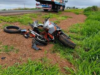 Motociclista morre após acidente em rodovia durante passeio de moto clube Motociclista morre após acidente em rodovia durante passeio de moto clube