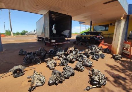 Carga com 58 pe&ccedil;as furtadas &eacute; interceptada por fiscaliza&ccedil;&atilde;o na BR-163