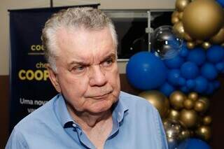 Trabalhadores criam cooperativa para suprir falta de repositores no varejo