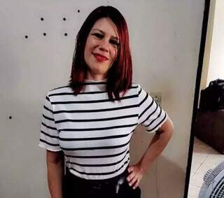 V&iacute;tima enviou mensagens de socorro &agrave; fam&iacute;lia horas antes de morrer carbonizada