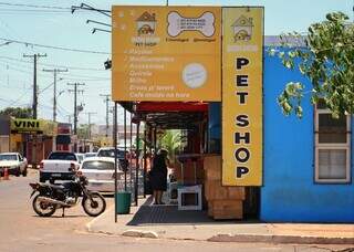 Diversificado, com&eacute;rcio em bairro cresce no mesmo ritmo da onda de furtos