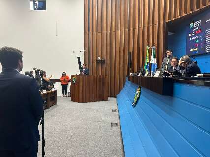 Pedido de empr&eacute;stimo de quase R$ 1 bilh&atilde;o foi aprovado por deputados