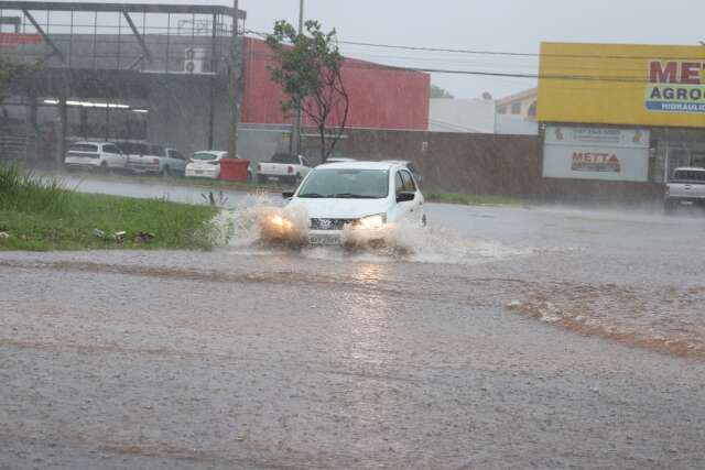 Risco de temporal coloca Campo Grande em Alerta Laranja a partir de quarta