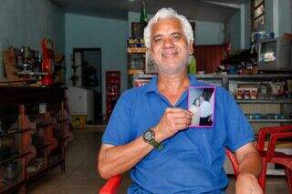 Ismael virou Jonas para honrar mercearia do pai no Alves Pereira 