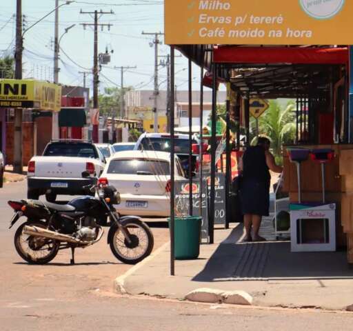 Diversificado, com&eacute;rcio em bairro cresce no mesmo ritmo da onda de furtos