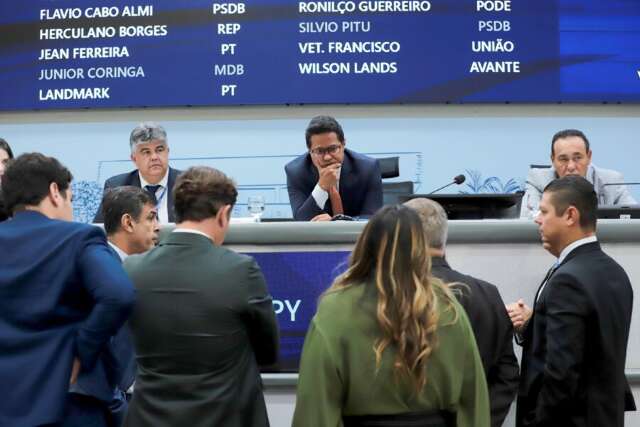 Com 12 sess&otilde;es at&eacute; o fim do ano, C&acirc;mara prepara maratona de vota&ccedil;&otilde;es em dezembro