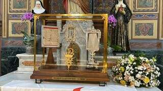 R&eacute;plica do corpo do santo S&atilde;o Vicente poder&aacute; ser visitado por fi&eacute;is na Capital