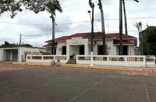 Ex-prefeito de Nioaque e 9 funcionários são condenados por nepotismo Ex-prefeito de Nioaque e 9 funcionários são condenados por nepotismo