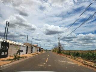 Com &aacute;rea verde em queda, Campo Grande corre contra o calor e os alagamentos