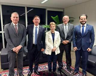 TSE e autoridades de MS tratam de plebiscito para mudar nome de Rio Verde