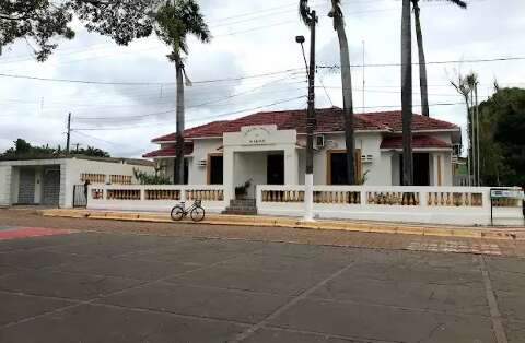 Ex-prefeito de Nioaque e 9 funcion&aacute;rios s&atilde;o condenados por nepotismo