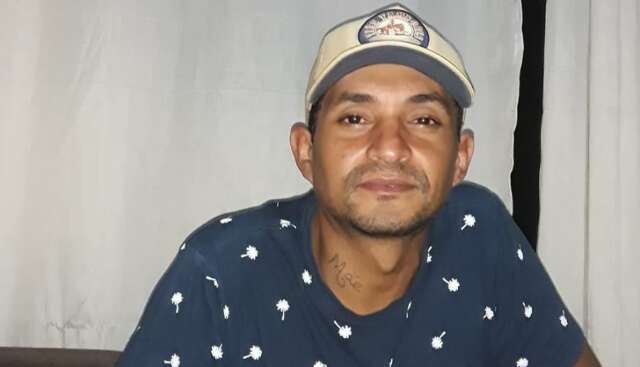 Homem &eacute; condenado a 14 anos por tentar matar mulher na frente dos filhos