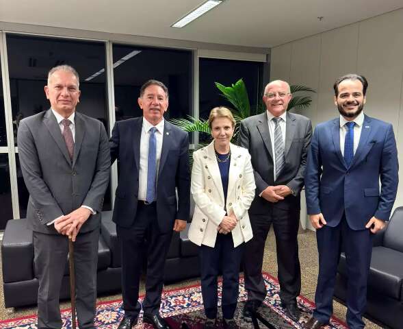 TSE e autoridades de MS tratam de plebiscito para mudar nome de Rio Verde