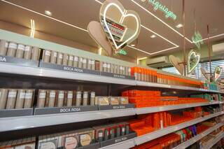 Bambu Cosm&eacute;ticos inaugura sua 2&ordf; unidade com brindes e coquetel