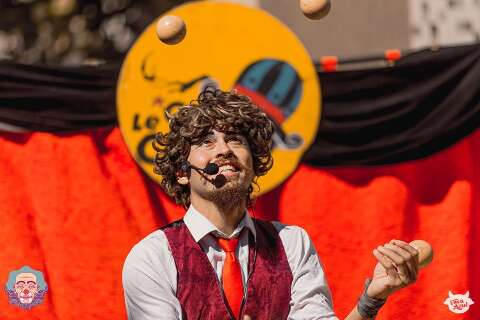 Circo volta a levar arte para cidades fronteiri&ccedil;as com espet&aacute;culo gratuito