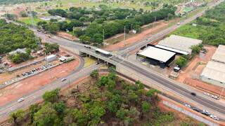 Plaenge entrega viaduto do Jd Veraneio e refor&ccedil;a parceria p&uacute;blico-privada