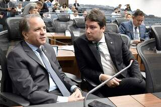 Azambuja n&atilde;o v&ecirc; disputa no PL e diz que Contar &eacute; aliado para reeleger Riedel 