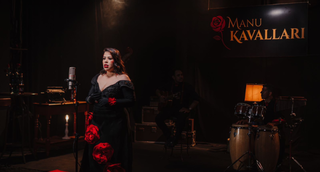 Manu Kavallari lança “Canções da Noite” e inicia nova fase na carreira Manu Kavallari lança “Canções da Noite” e inicia nova fase na carreira