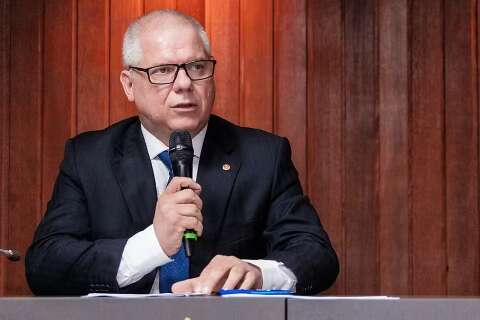 Ex-presidente do INSS &eacute; preso em a&ccedil;&atilde;o sobre fraude bilion&aacute;ria em aposentadorias