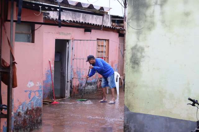 Moradores dizem que j&aacute; aguardavam nova enchente na Jos&eacute; Barbosa Rodrigues