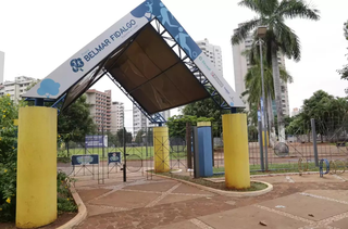 Prefeitura corrige horários e amplia funcionamento de três praças esportivas Prefeitura corrige horários e amplia funcionamento de três praças esportivas