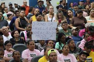 Prefeitura anuncia meta de regularizar 10 mil lotes de favelas em 36 meses