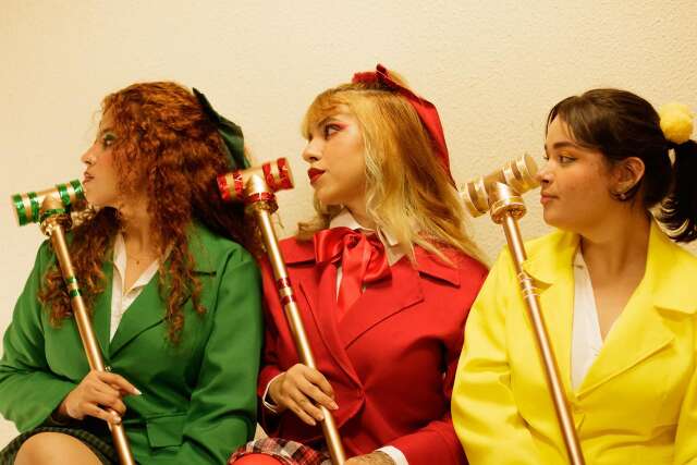 Com humor &aacute;cido, musical &#039;Heathers&#039; traz quest&otilde;es sobre viol&ecirc;ncia escolar