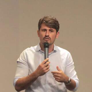 Prefeitos querem volta de apoio federal para gerir a Saúde na fronteira de MS Prefeitos querem volta de apoio federal para gerir a Saúde na fronteira de MS