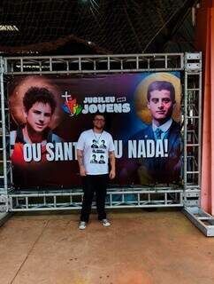 Enquanto uns mostram bares, Guilherme faz tour por igrejas 